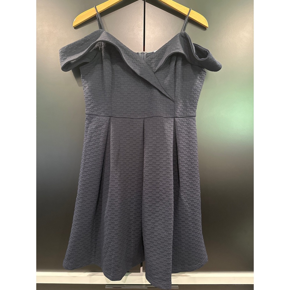 She + Sky Navy Off The Shoulder Dress Textured Pleated A-Line SL8592 NWT Large